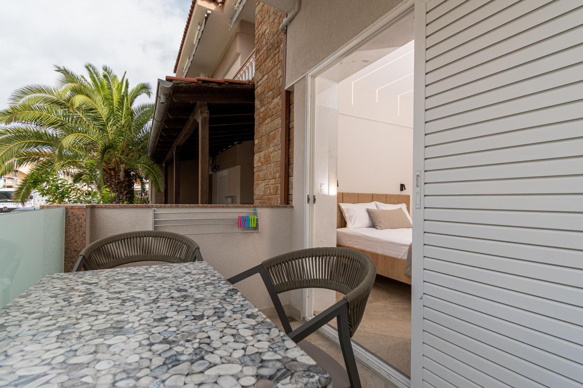 Villa Zoe On The Beach Сарті Екстер'єр фото