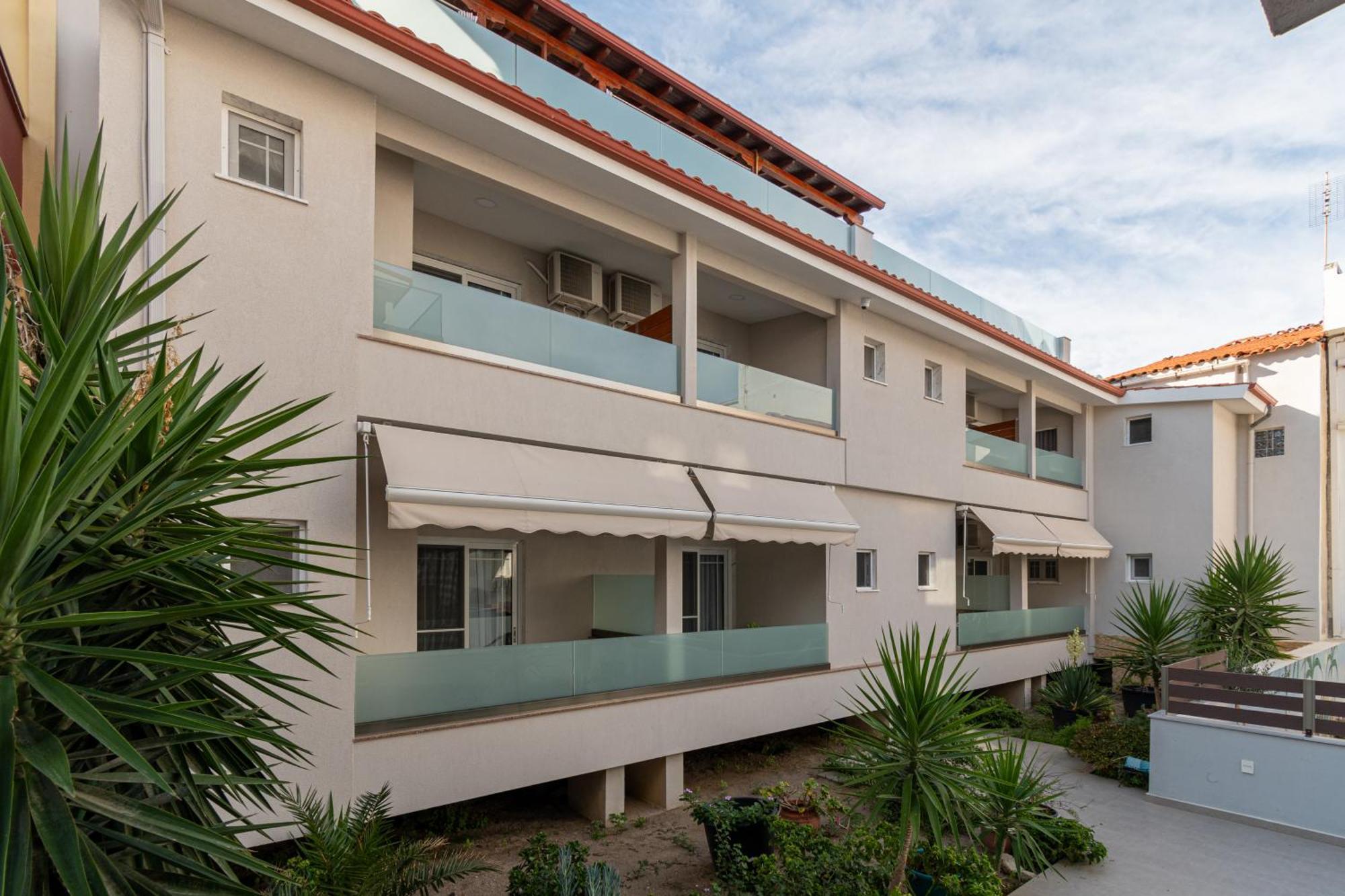 Villa Zoe On The Beach Сарті Екстер'єр фото